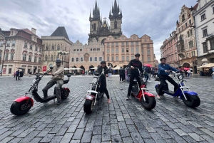 Praag: VIP privétour van 3 uur op een E-scooter met gids