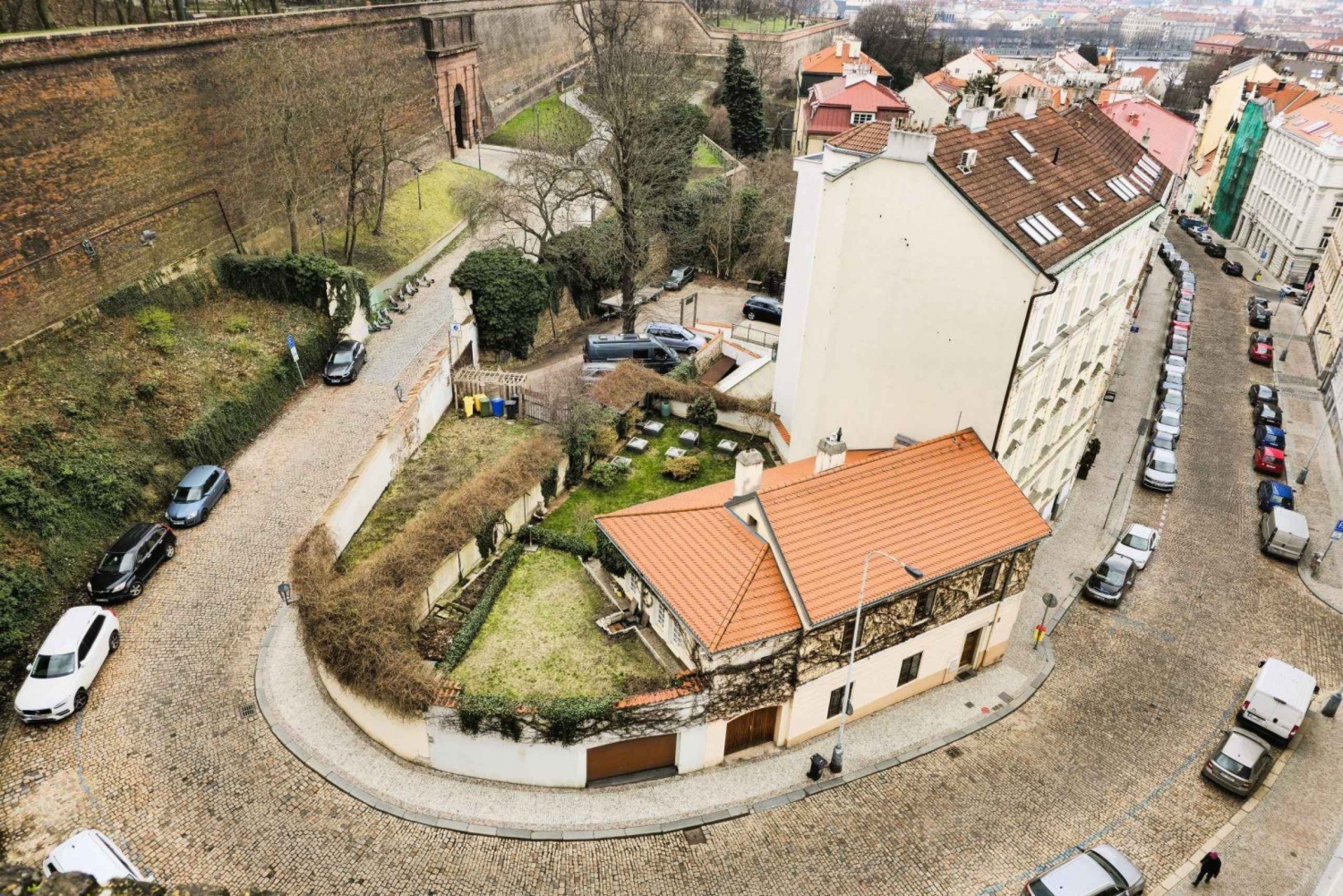 Prag: Vyšehrad Audio Guide med valfri biljett till basilikan
