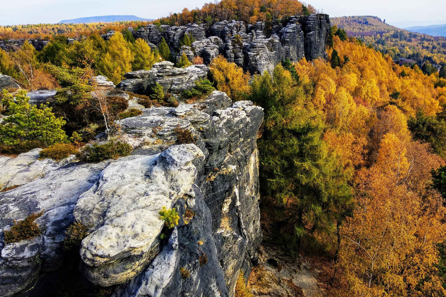 プラハからテレジン収容所とボヘミアン・スイス日帰り旅行