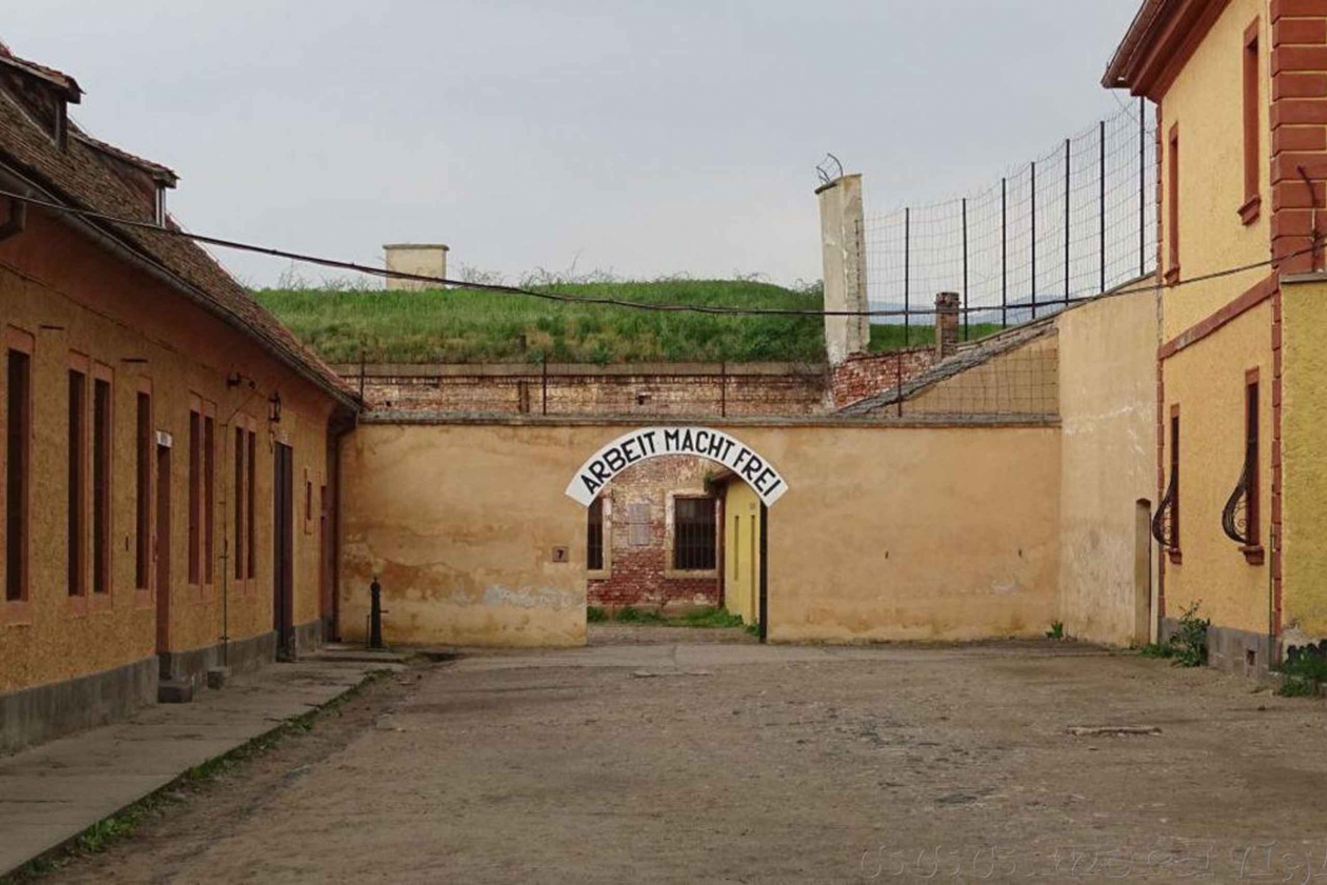 Excursion dans le champ de concentration de Terezin