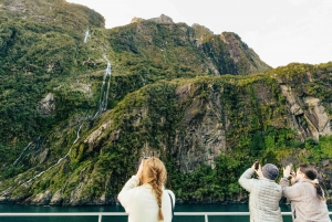 From Queenstown: Milford Sound Cruise and Coach Day Trip