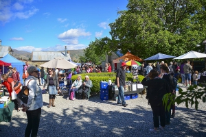 Cromwell Farmers & Craft Market