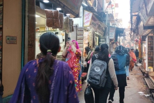 Delhi: Designer-Threads & versteckte Workshops