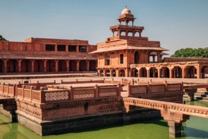 De Deli: Passeio de carro por Agra e Fatehpur Sikri.