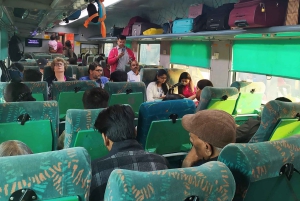 デリー発：車または電車でジャイプールへのプライベート日帰り旅行