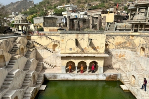 From Delhi: Private 4-Day Golden Triangle Luxury Tour