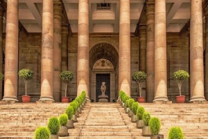 From Delhi: Private Taj Mahal and Agra City Tour by Suv Car