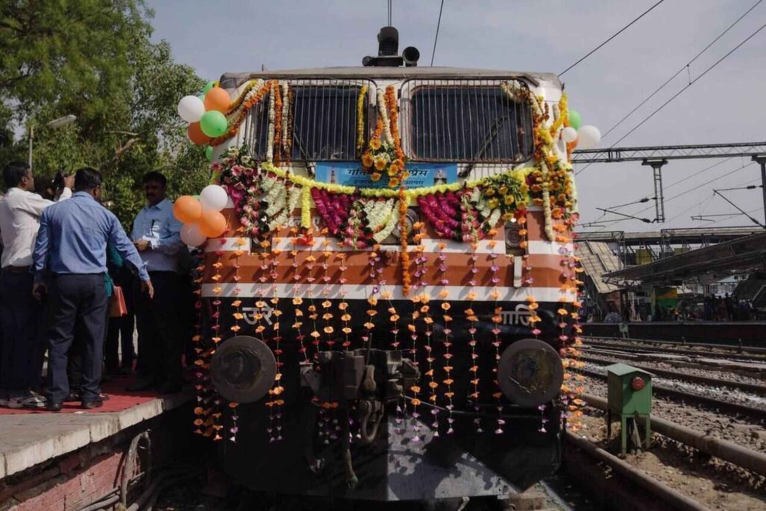 Från Delhi: Taj Mahal & Agra Tour med Gatimaan Express Train