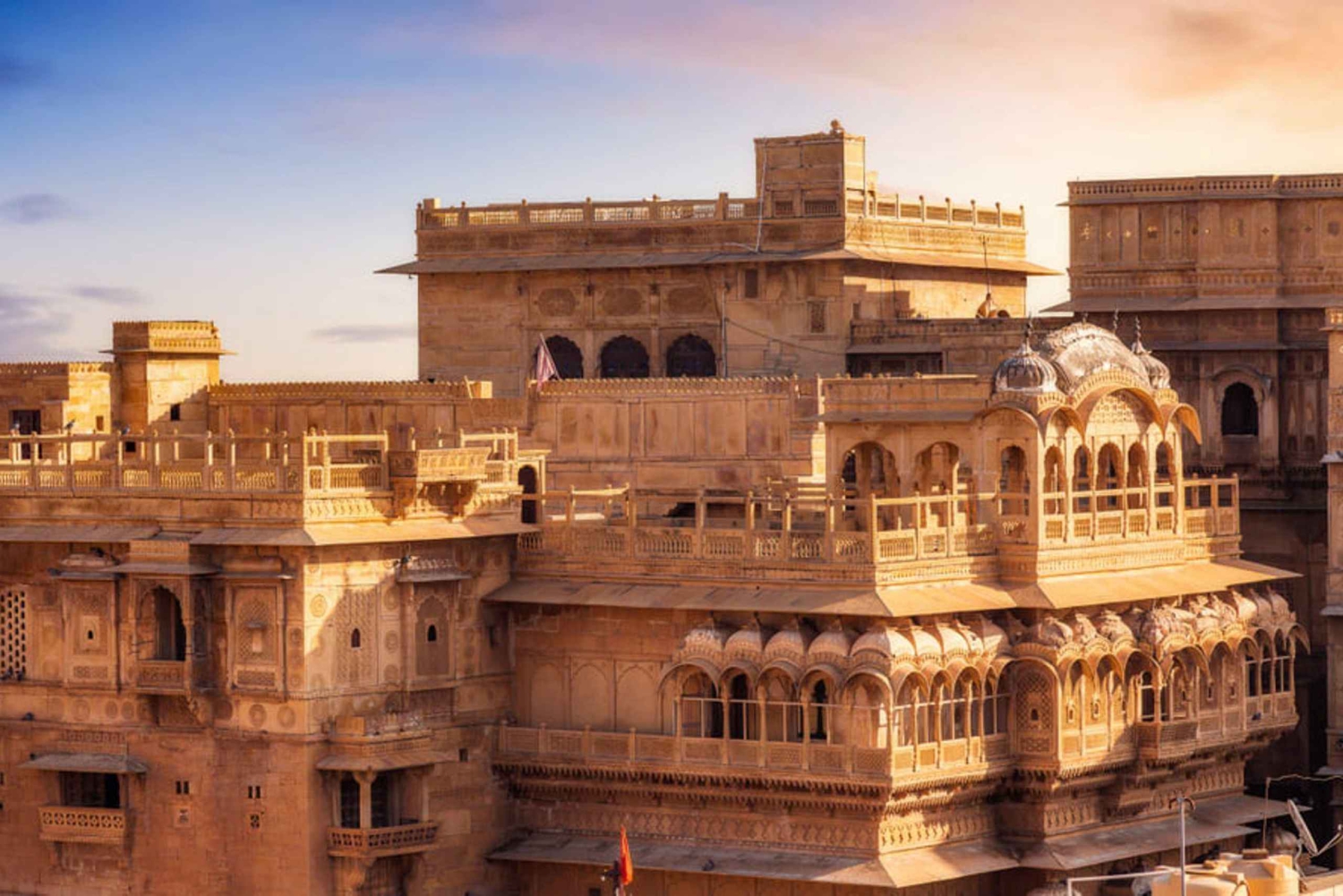 Au départ de Jodhpur : 2 jours à Jaisalmer avec excursion en camping dans le désert
