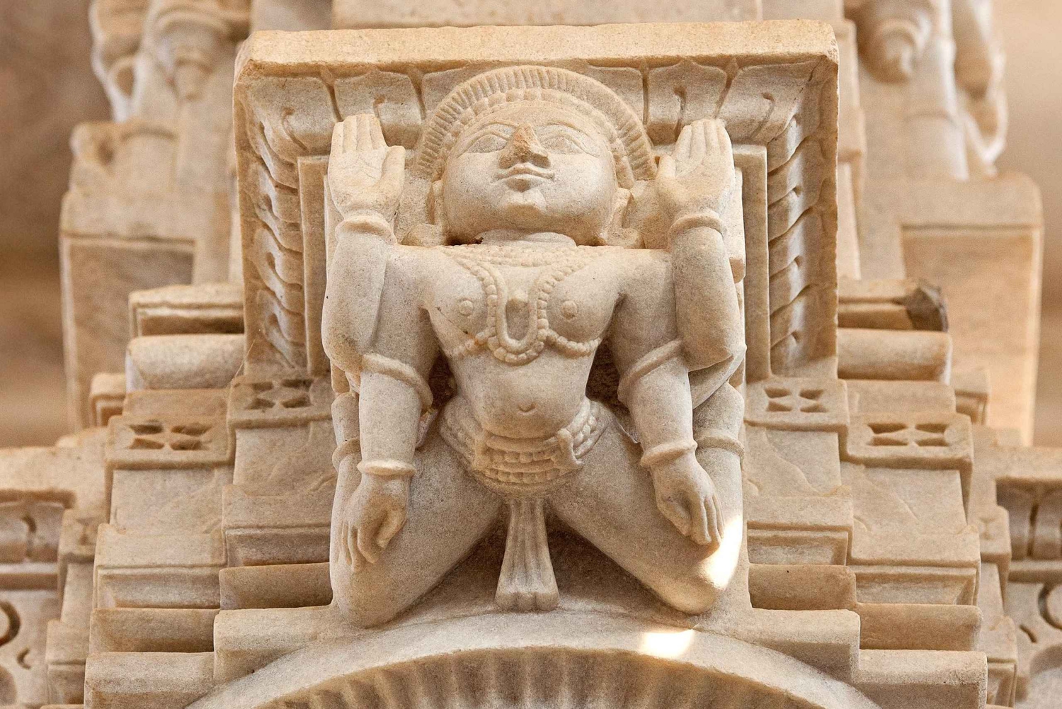 Desde Udaipur Templo de Ranakpur, Fuerte de Kumbhalgarh y Jodhpur