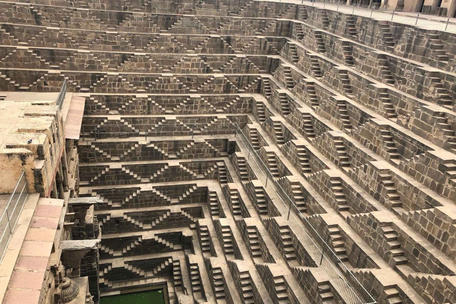 Jaipur: Samme dagstur til Bhangarh Fort og Chand Baori Stepwell