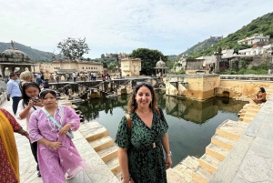 Jaipur: Ganztägige Highlight-Tour mit Tourguide