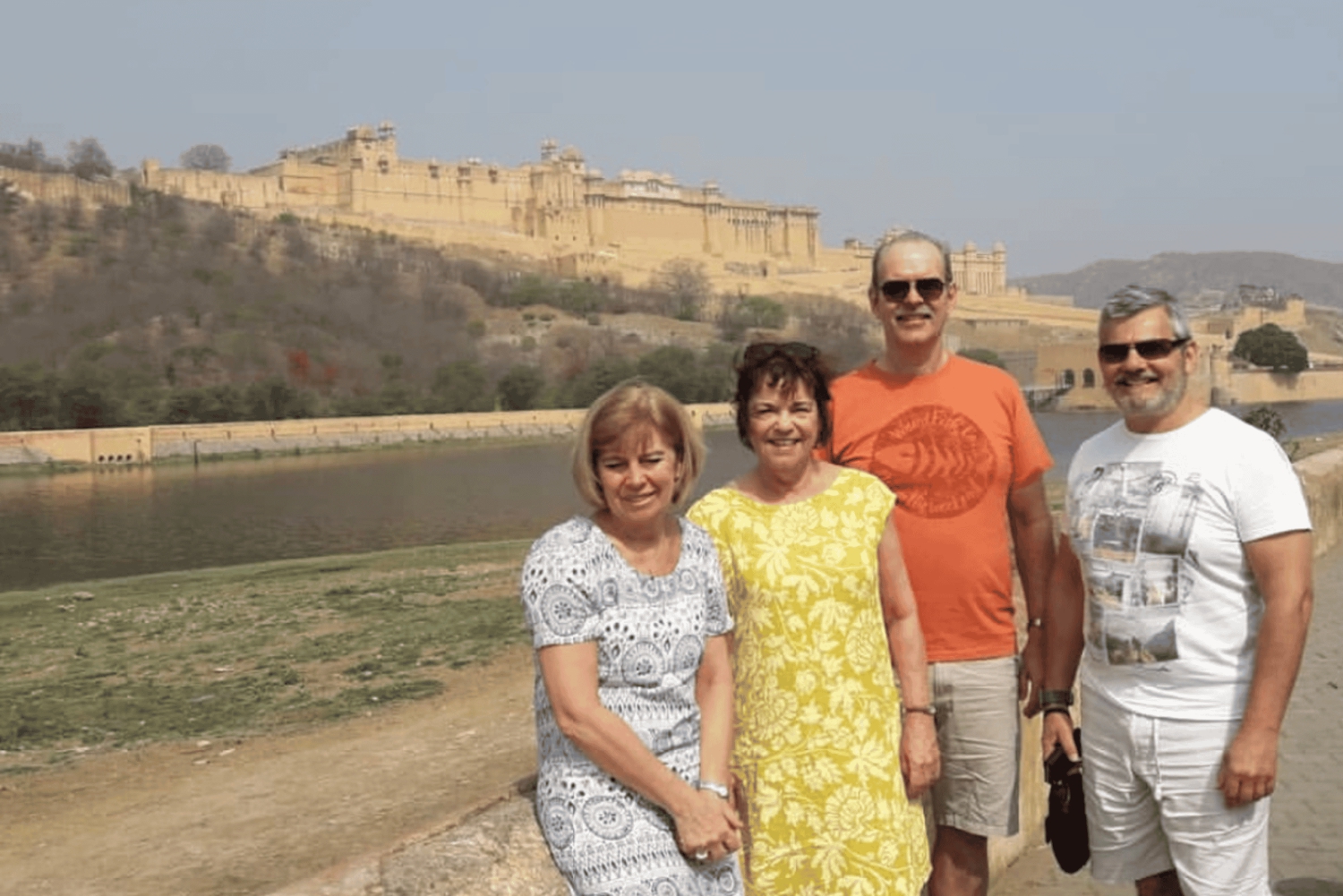 Jaipur : Heldagstur med privat sightseeing i bil med guide