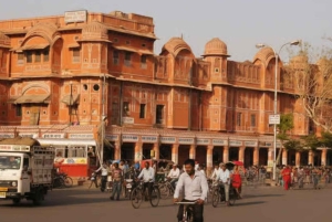 Jaipur: passeio matinal de tuk-tuk com a vida local e a antiga Jaipur