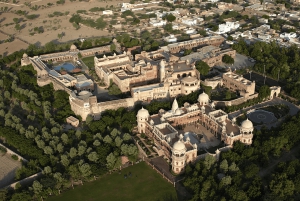 Jaipur: Excursión privada de un día al desierto de Khimsar con guía