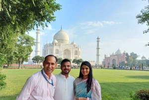 Jaipur : Lever de soleil privé sur le Tajmahal depuis Jaipur en voiture