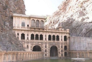 Visita turística de Jaipur con el templo de los monos (templo Galta ji)