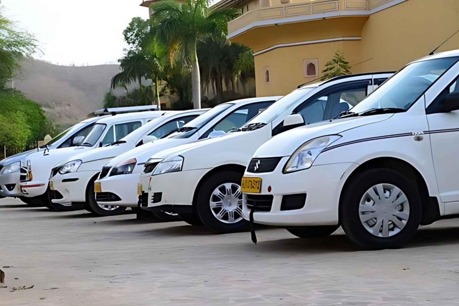 ジャイプールからアバネリ＆ファテープル・シクリ経由アグラ移動