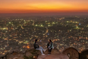 Jaipur: tour del Forte di Amer, Panna Meena con tramonto a Nahargarh