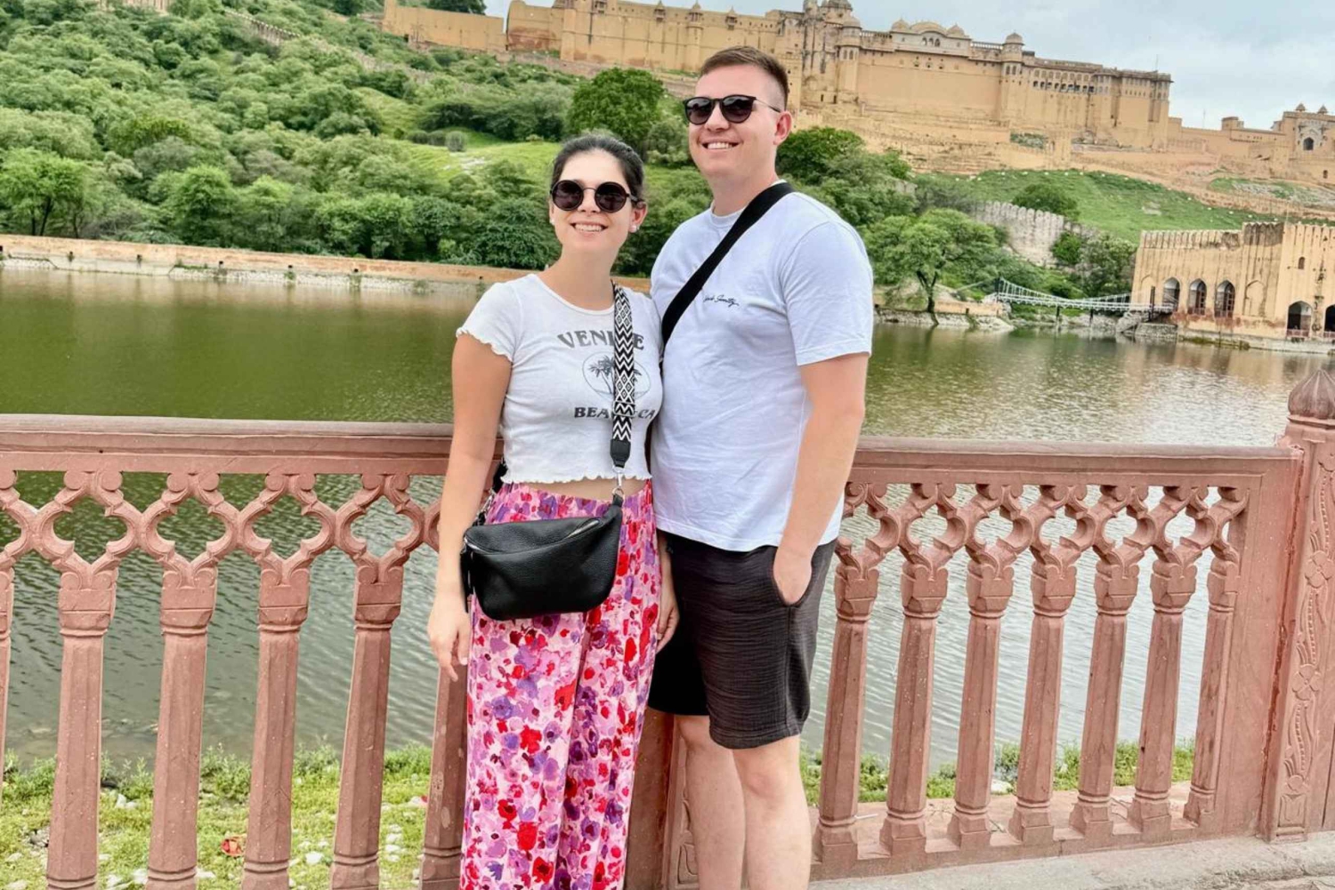 Тур в Джайпур (Розовый город) на машине из Дели - Все включено