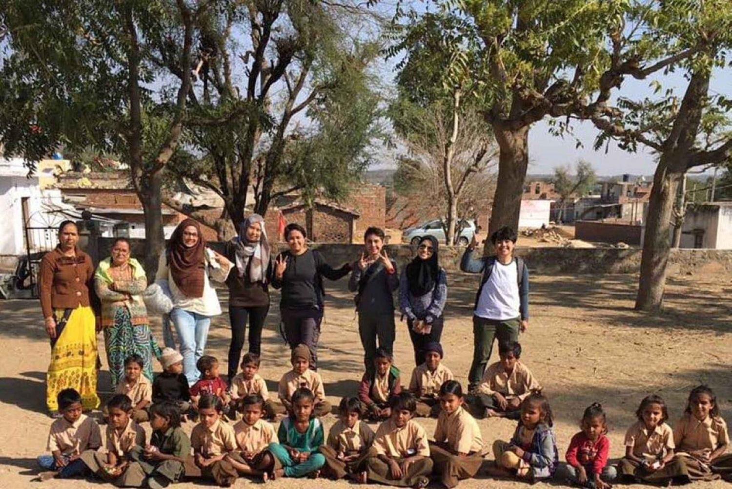 Jaipur: Jeep-safari i öppna jeepar i byarna