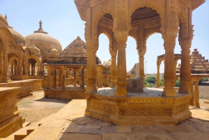 Jaisalmer: tour guiado por Bada Bagh con recogida