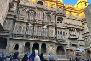 Jaisalmer: zwiedzanie Patwon Ki Haveli z przewodnikiem
