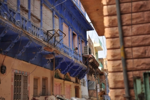 Tour a piedi di Jodhpur, la città blu, con servizio navetta
