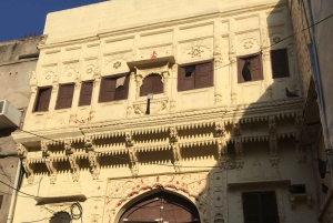 Tour a piedi di Jodhpur, la città blu, con servizio navetta