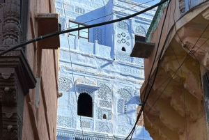 Tour a piedi di Jodhpur, la città blu, con servizio navetta