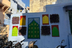 Tour a piedi di Jodhpur, la città blu, con servizio navetta