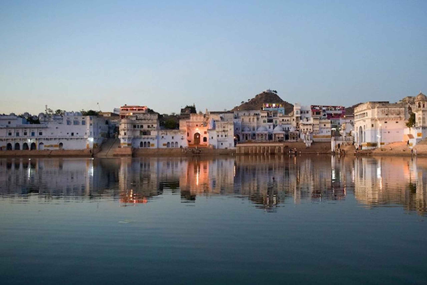 Pushkar in één dag: heilige ghats, tempels en het heilige meer