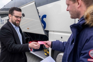 Keflavik Airport (KEF): Bus Transfer to/from Reykjavik