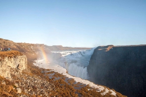 Reykjavik: Golden Circle, Kerið, & Fridheimar Minibus Tour