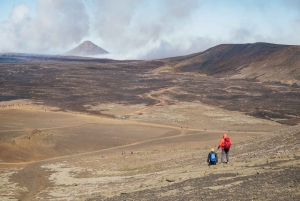 Reykjavik: Guided Hike to New Active Volcano Litli Hrutur