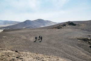 Reykjavik: Guided Hike to New Active Volcano Litli Hrutur