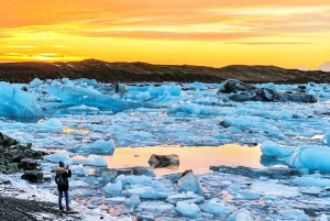 Reykjavik: Jökulsárlón Glacier Lagoon Full-Day Guided Trip