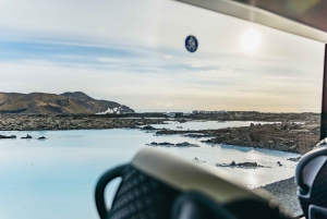 Reykjavik: Roundtrip Bus Transfer to the Blue Lagoon