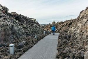 Reykjavik: Roundtrip Bus Transfer to the Blue Lagoon