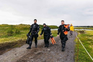 Silfra: Fissure Snorkeling Tour with Underwater Photos