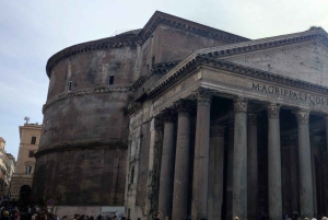 Из порта Чивитавеккья: Однодневная экскурсия с гидом 'Рим за один день