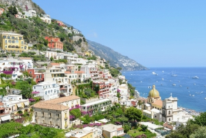 ローマ発：ポンペイ、アマルフィ海岸、ソレントの日帰り旅行