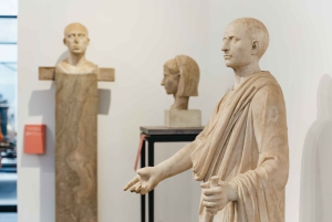 ローマからポンペイとヴェスヴィオ山 日帰りツアー（昼食付