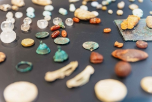 ローマからポンペイとヴェスヴィオ山 日帰りツアー（昼食付