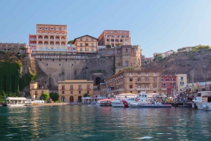 Von Rom aus: Tagestour Positano, Amalfiküste und Sorrent