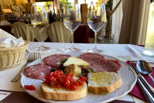 ローマ発シエナとサン・ジミニャーノ、トスカーナワイン日帰りツアー