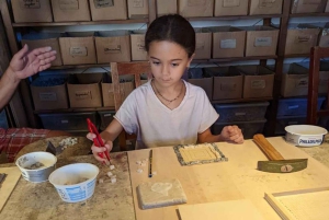 Mosaic-Making Workshop in Rome's Trastevere