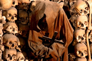 ローマ：アフターアワーズ クリプト＆カタコンベ エクスプレスガイドツアー