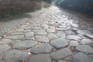 Рим: тур на гольф-каре по Аппиевой дороге с посещением римских катакомб