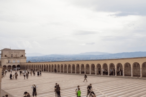 Roma: Dagstur til Assisi, Civita di Bagnoregio og Orvieto